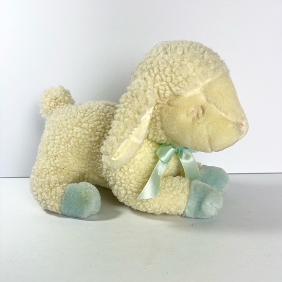 Vintage Russ Berrie LULLABY LAMB Plush Cream Blue Musical Wind Up Toy - Picture 1 of 8